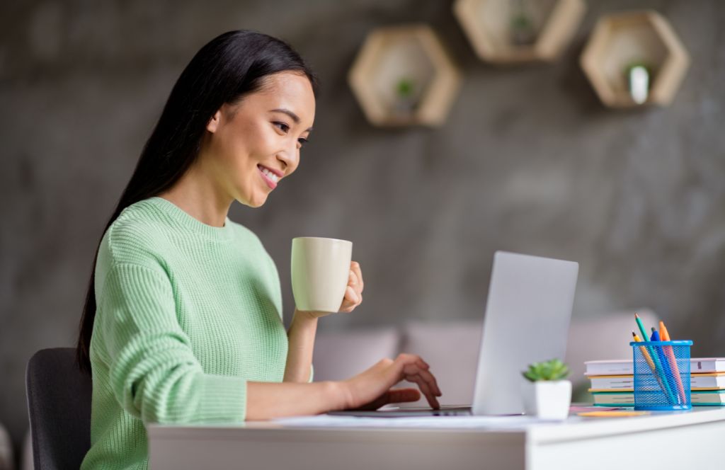 women creating connections online, one of the best practices for remote work.