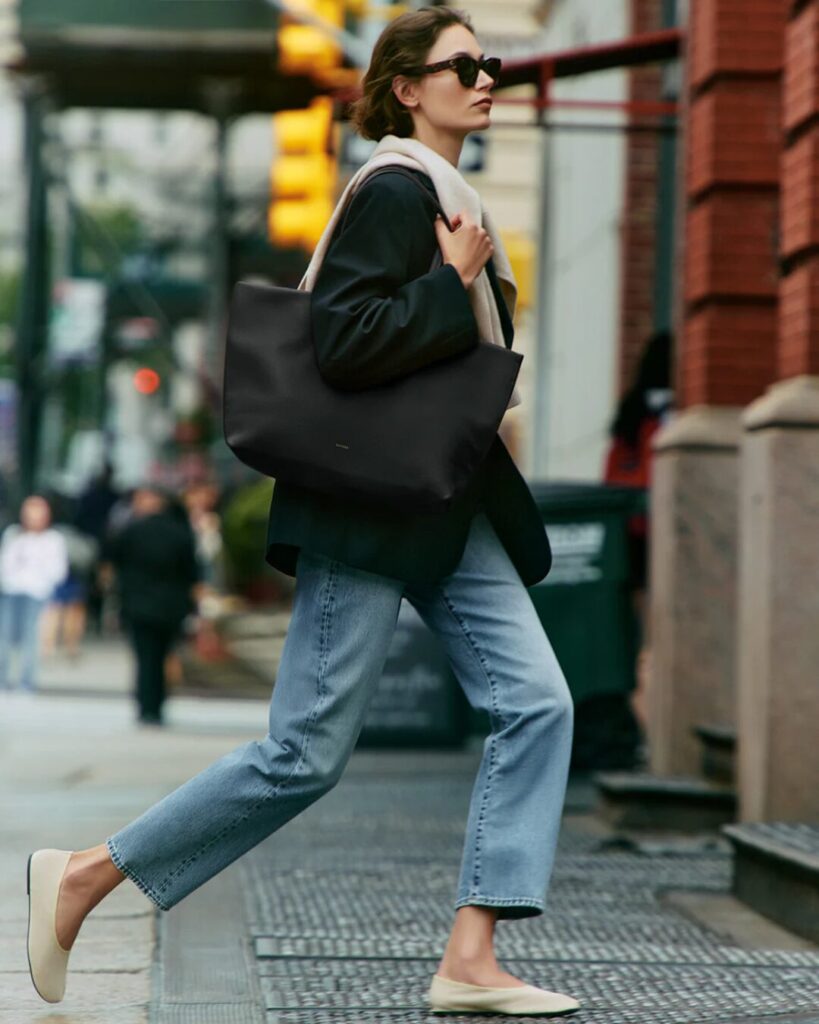 How to Create a Powerful Woman CEO Outfit for Executive Presence 8 woman ceo outfit essential handbag